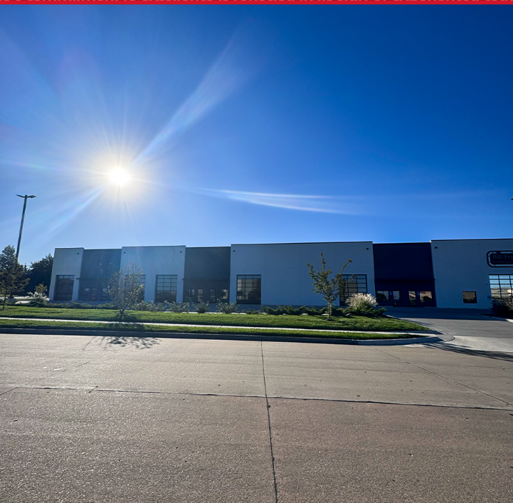 Exterior of The EDGE Baseball Training Facility in Lee’s Summit, Missouri